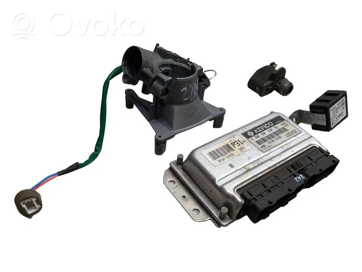 Hyundai Accent Komputer / Sterownik ECU i komplet kluczy 9030930242F