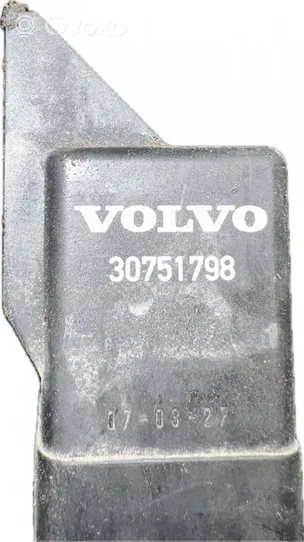 Volvo XC90 Hehkutulpan esikuumennuksen rele 