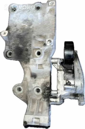 Volkswagen PASSAT B6 Generator/alternator bracket 