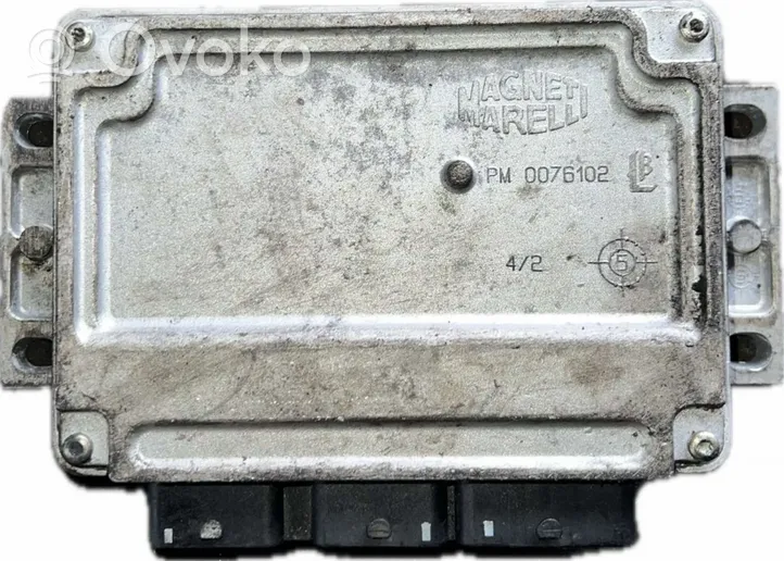 Peugeot 407 Calculateur moteur ECU 