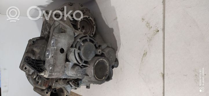 Volkswagen Jetta V 6 Gang Schaltgetriebe KZS