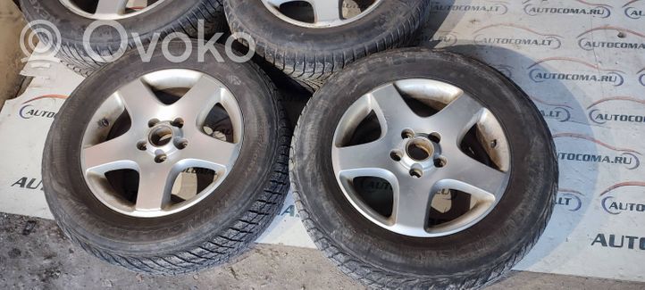 Volkswagen Touareg I R17 alloy rim 