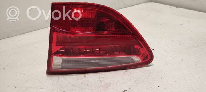 Seat Exeo (3R) Lampy tylnej klapy bagażnika 3R9945094