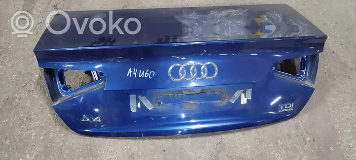 Audi A4 S4 B8 8K Takaluukun/tavaratilan kansi 