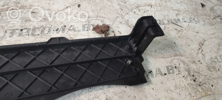 BMW X5 E70 Traverse inférieur support de radiateur 7533539