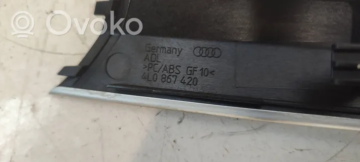 Audi Q7 4L Muu takaoven verhoiluelementti 4L0867420