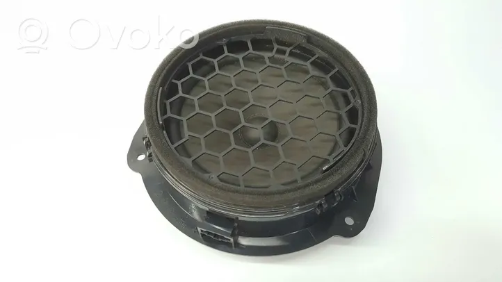 Audi A3 S3 8V Front door speaker 