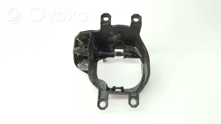 Toyota Yaris Etupuskurin alempi jäähdytinsäleikkö 90008497