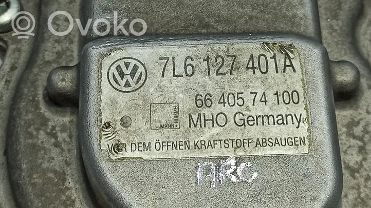 Volkswagen Touareg I Boîtier de filtre à carburant 7L6127401D