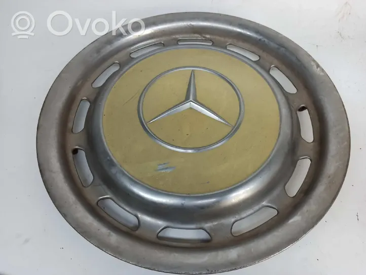 Mercedes-Benz E W123 R 14 riteņa dekoratīvais disks (-i) 