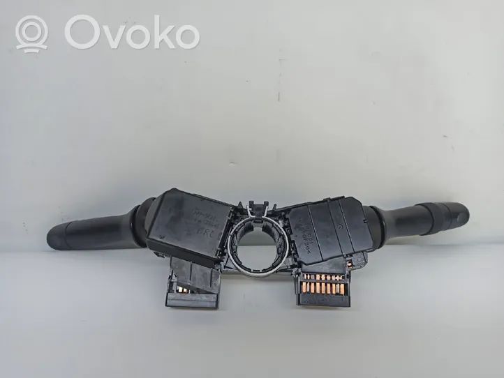 Toyota Aygo AB10 Przełącznik świateł 846520H010