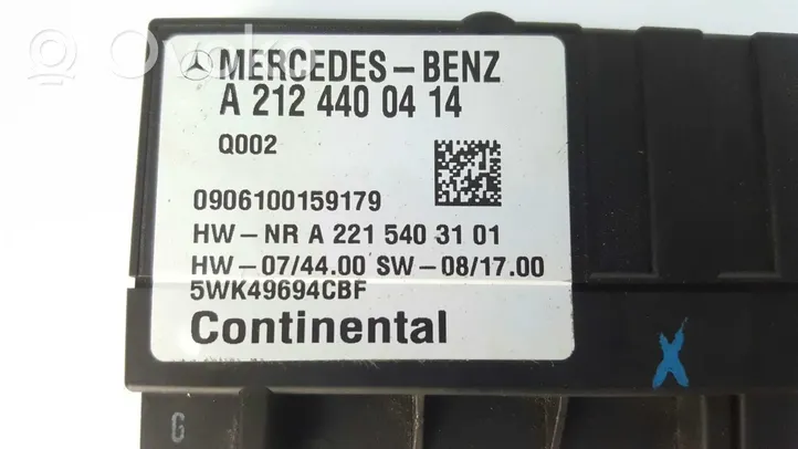 Mercedes-Benz CLK C207 A207 Sterownik / Moduł ECU 5WK49694CBF