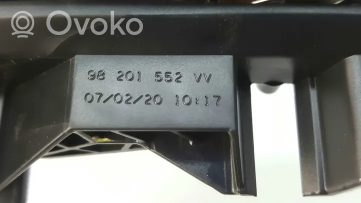 Peugeot 208 Maniglia interna per portiera anteriore A006AB01