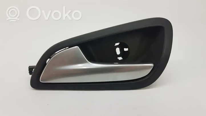 Ford Focus Front door interior handle 1746826