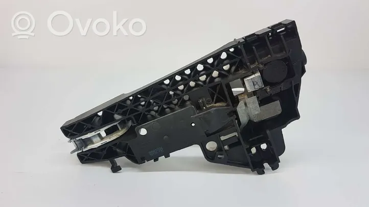 Audi Q3 8U Etuoven ulkokahva 8T0837205A