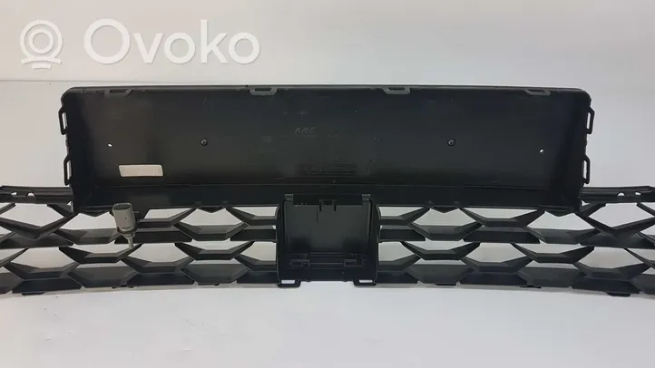 Seat Leon IV Maskownica / Grill / Atrapa górna chłodnicy 5FA8536679B9