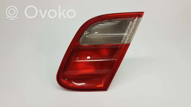 Mercedes-Benz CLK A208 C208 Lampa tylna 