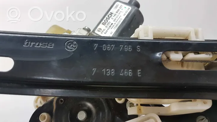 BMW 1 E81 E87 Elektryczny podnośnik szyby drzwi 7138466E