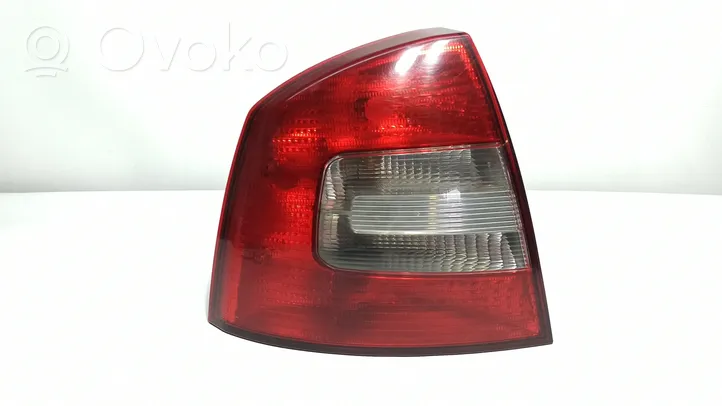 Skoda Octavia Mk2 (1Z) Luci posteriori del portellone del bagagliaio 1Z5945111B