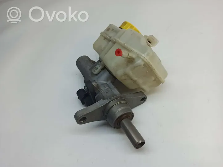 Volkswagen Polo V 6R Master brake cylinder 6R1611019A