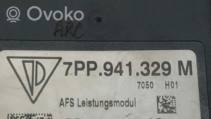 Audi Q3 8U Priekinis žibintas 74695900AC