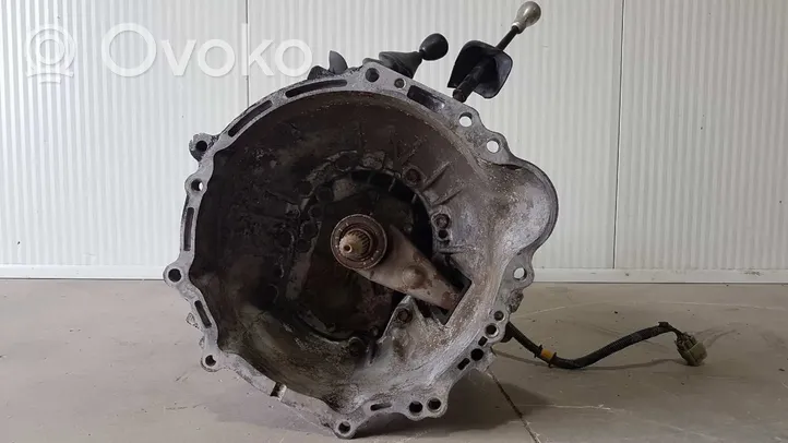 Toyota Land Cruiser (FJ40) Manual 5 speed gearbox 