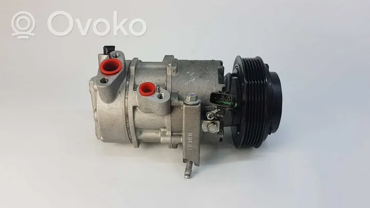 KIA Stonic Ilmastointilaitteen kompressorin pumppu (A/C) DVE12N