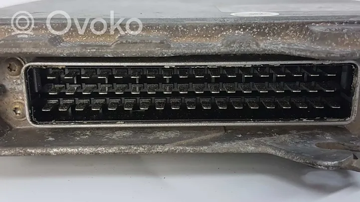 Mercedes-Benz C W202 Centralina/modulo motore ECU 0281001199