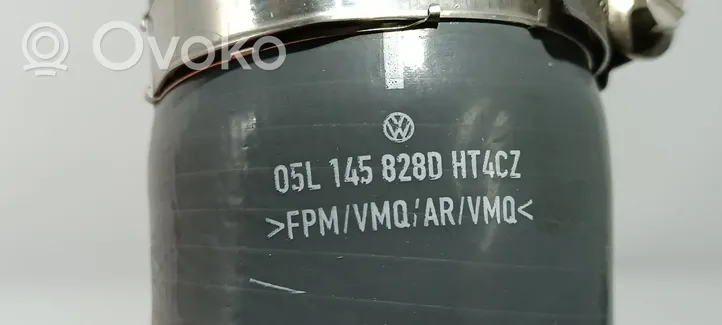 Volkswagen Golf VIII Tuyau d'admission d'air turbo 05L131111L