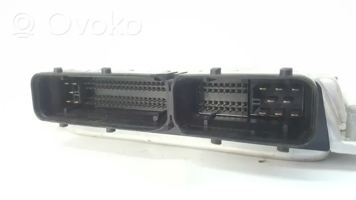 Volkswagen Polo IV 9N3 Engine control unit/module ECU 0281012195