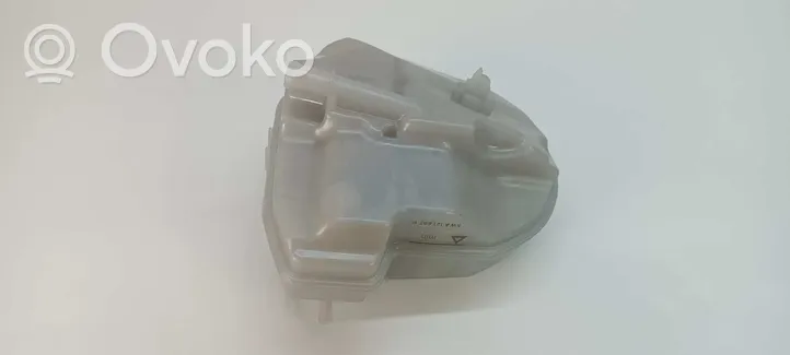 Volkswagen Golf VIII Vase d'expansion / réservoir de liquide de refroidissement 5WA121407C