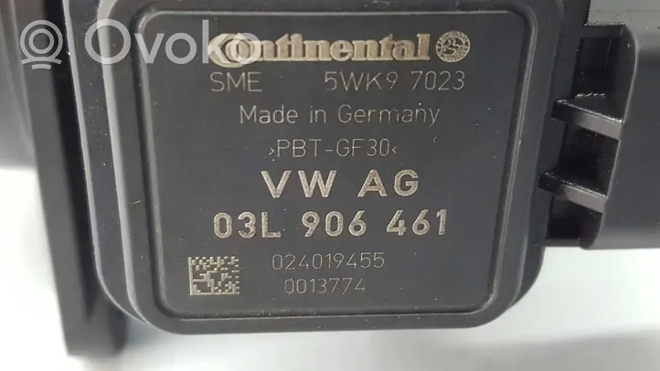 Volkswagen Polo V 6R Mass air flow meter 