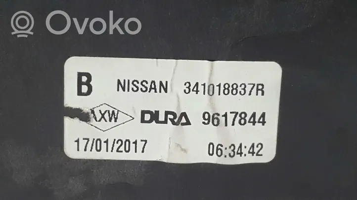 Nissan Qashqai+2 Lewarek zmiany biegów / górny 3410200Q0F