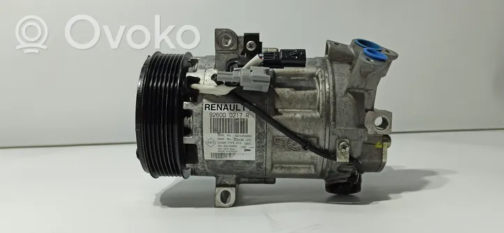 Renault Captur Air conditioning (A/C) compressor (pump) 926004183R