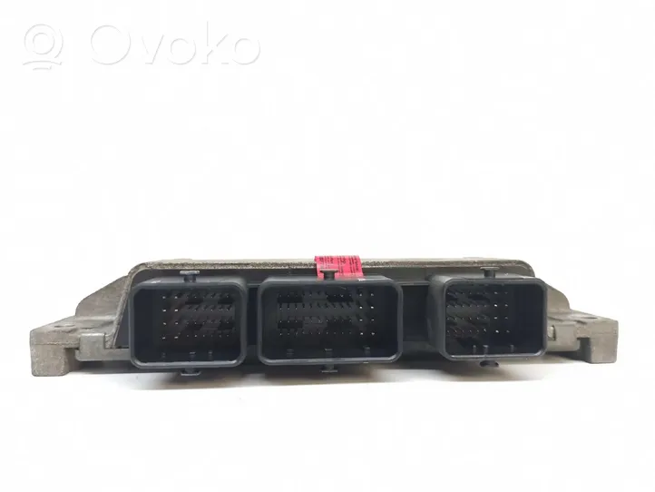 Renault Clio III Galios (ECU) modulis 8200700600