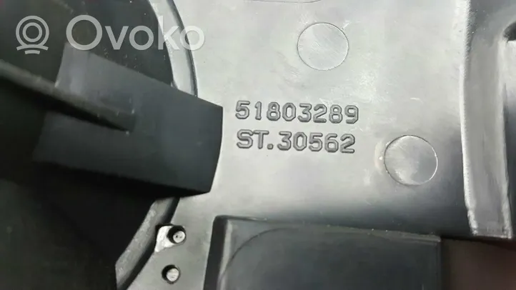 Fiat 500 Support bouton lève vitre porte avant 735458961