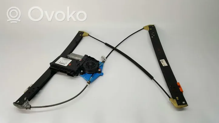 Volkswagen Touareg I Front door window regulator with motor 7L0837162C