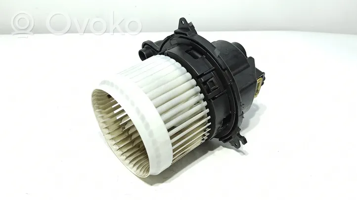 Renault Captur Ventola riscaldamento/ventilatore abitacolo 5P3730000