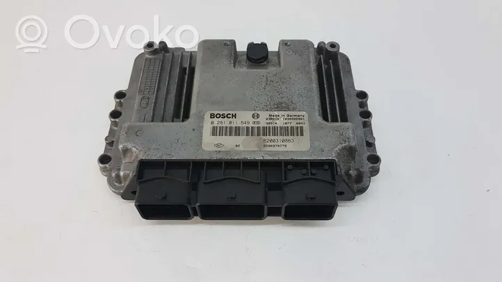 Renault Megane II Unité de commande, module ECU de moteur 8200370779