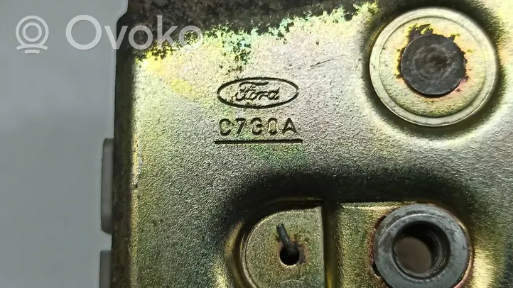 Ford Ka Priekšpusē slēdzene 94FB-A21812-LB