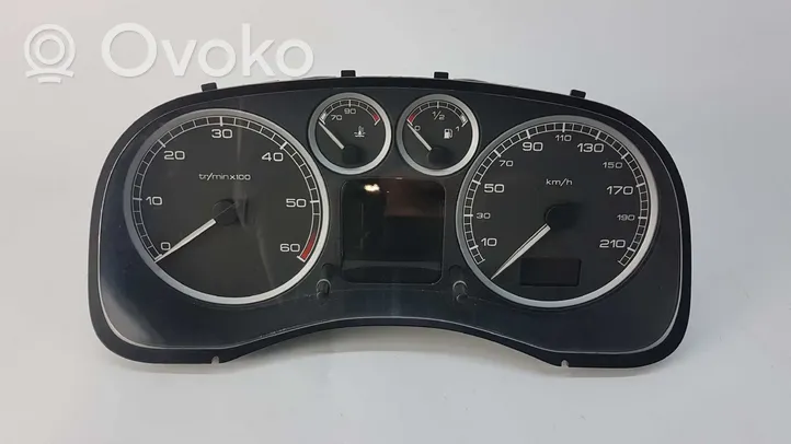 Peugeot 307 Compteur de vitesse tableau de bord 6104ZS