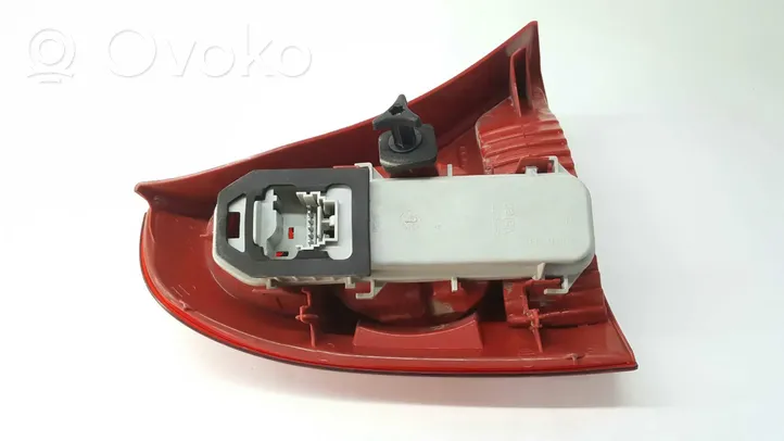 Renault Clio II Lampa tylna 89023923