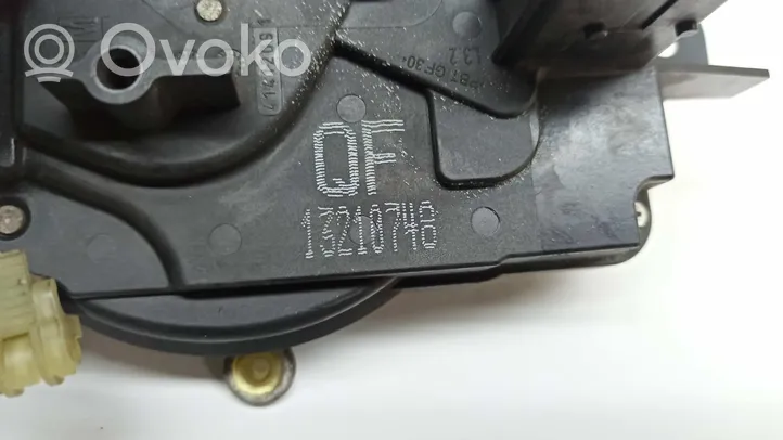 Opel Zafira B Front door lock 