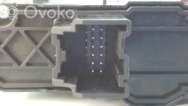 Opel Mokka X Light switch F5A022C