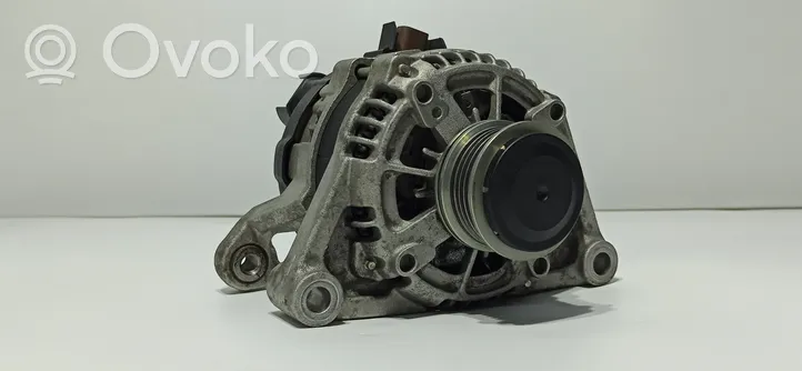 Opel Corsa E Generatore/alternatore 13520812