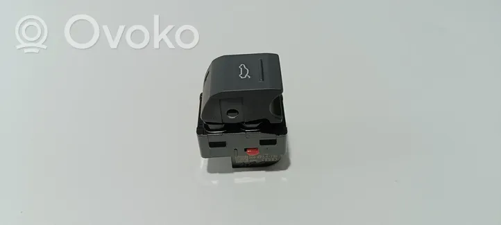 Audi Q3 F3 Takaluukun avauskytkin 83A959831NV6