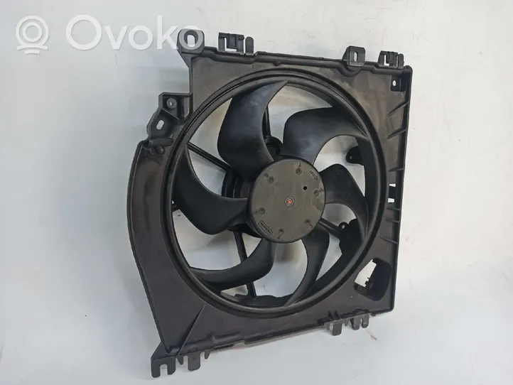 Renault Clio III Ventilateur de refroidissement de radiateur électrique 7701059785