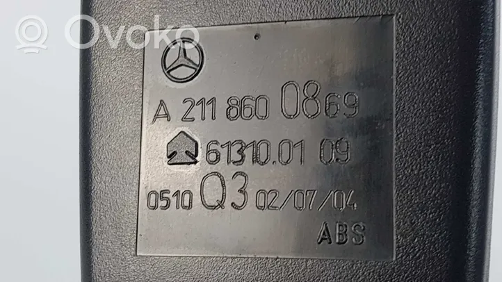 Mercedes-Benz E W211 Klamra przedniego pasa bezpieczeństwa A2118603869