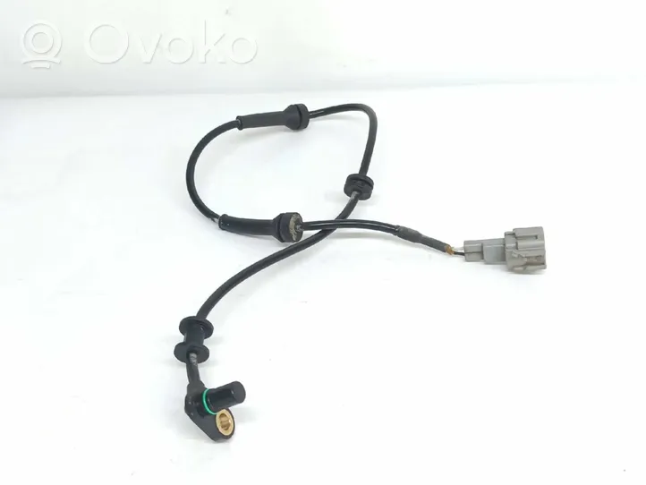 Nissan Pathfinder R51 Priekšējais bremžu ABS sensors 