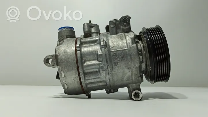 Volkswagen Golf VIII Ilmastointilaitteen kompressorin pumppu (A/C) 5Q0260839
